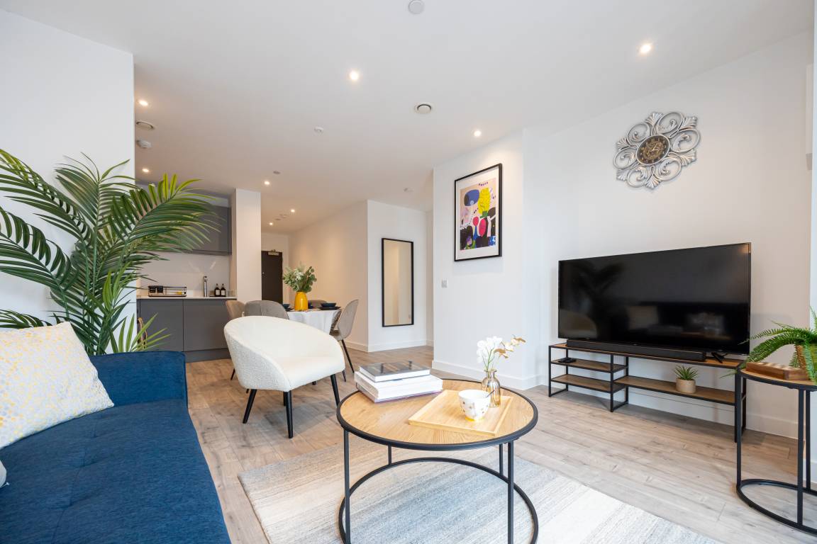 Apartment ∙ 2 Bedrooms ∙ 5 Guests - Manchester