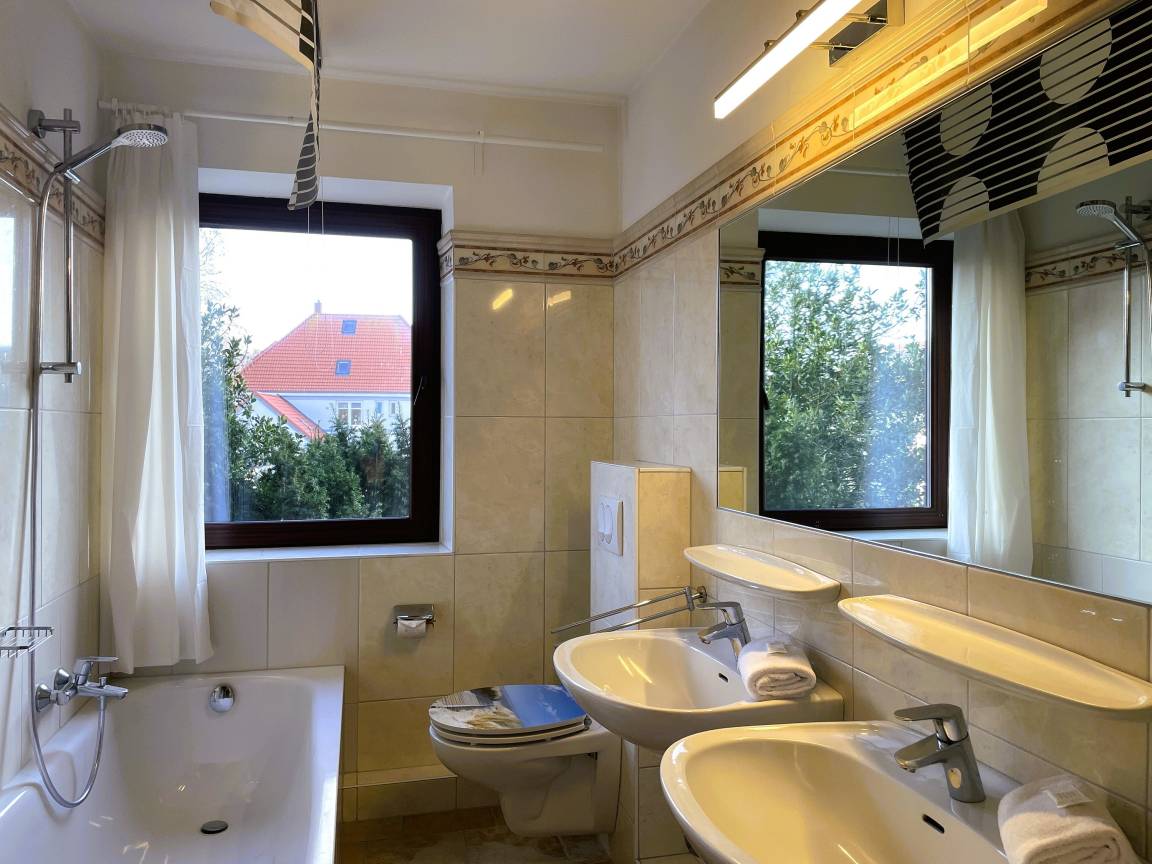 63 m² Ferienwohnung ∙ 2 Schlafzimmer ∙ 4 Gäste – Bild 16