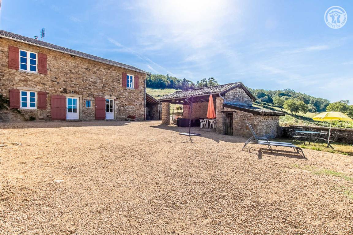 108 m&sup2; G&icirc;te 3 Schlafzimmer 6 G&auml;ste