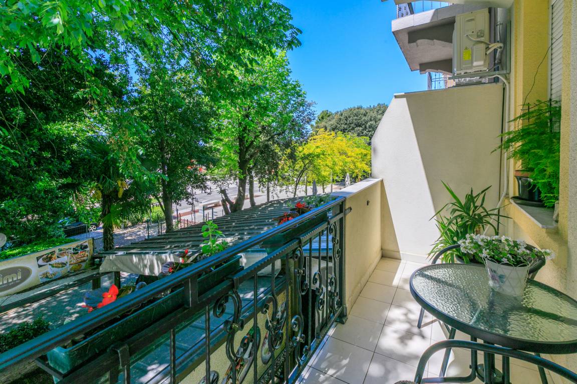 80 M² Appartamento Vacanza ∙ 2 Camere Da Letto ∙ 6 Ospiti - Jadranovo