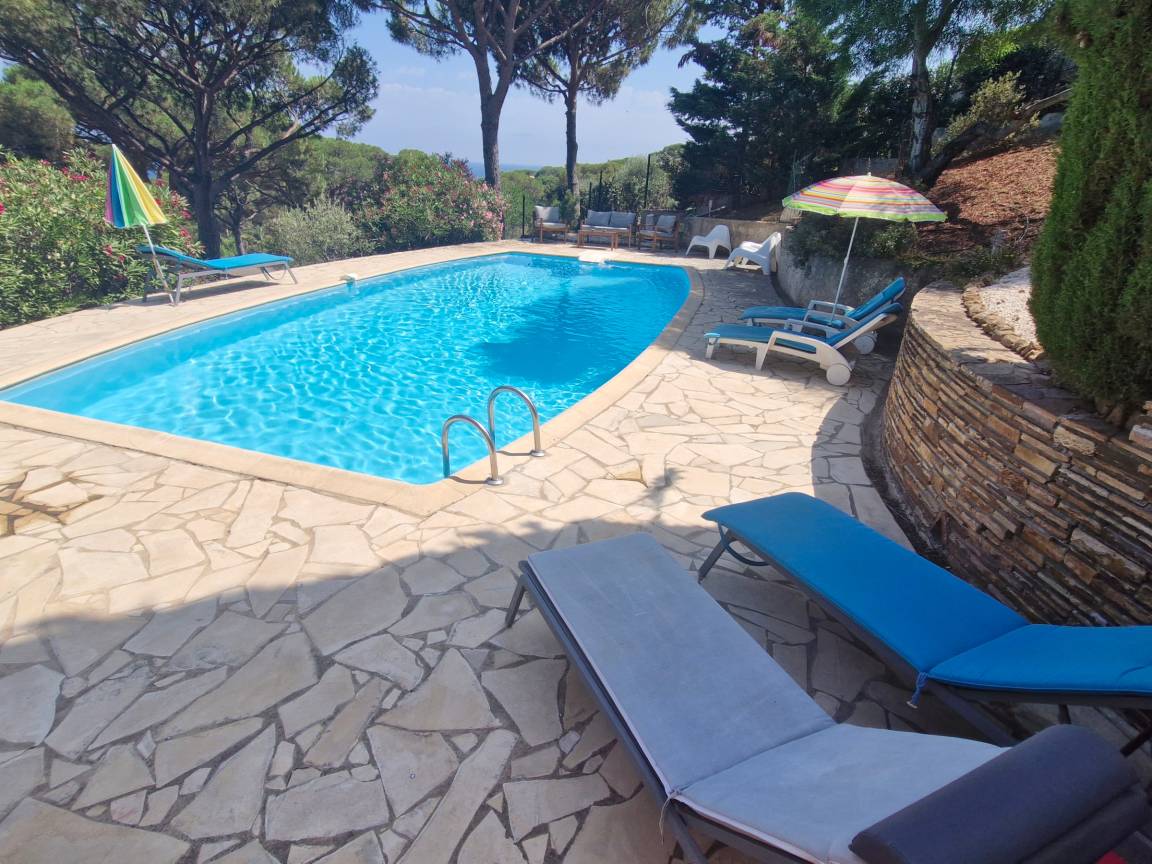 120 M² Villa ∙ 3 Schlafzimmer ∙ 10 Gäste - Sainte-Maxime