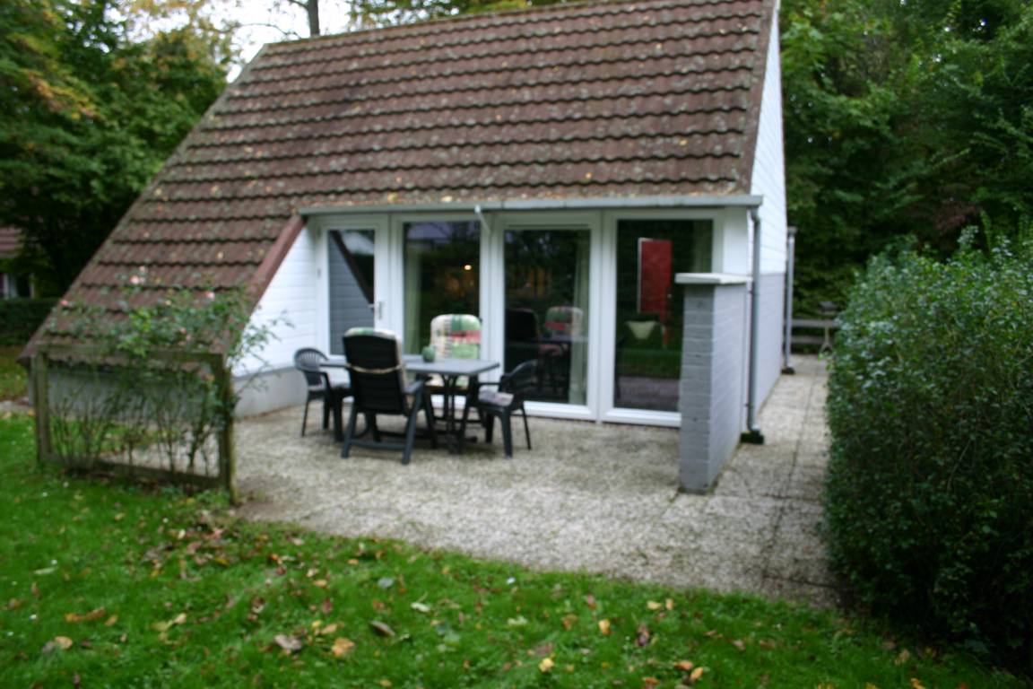 60 M² Bungalow ∙ 3 Schlafzimmer ∙ 5 Gäste - Aachen