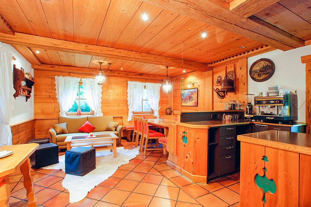 190 m² Ferienhaus ∙ 6 Schlafzimmer ∙ 14 Gäste – Bild 3