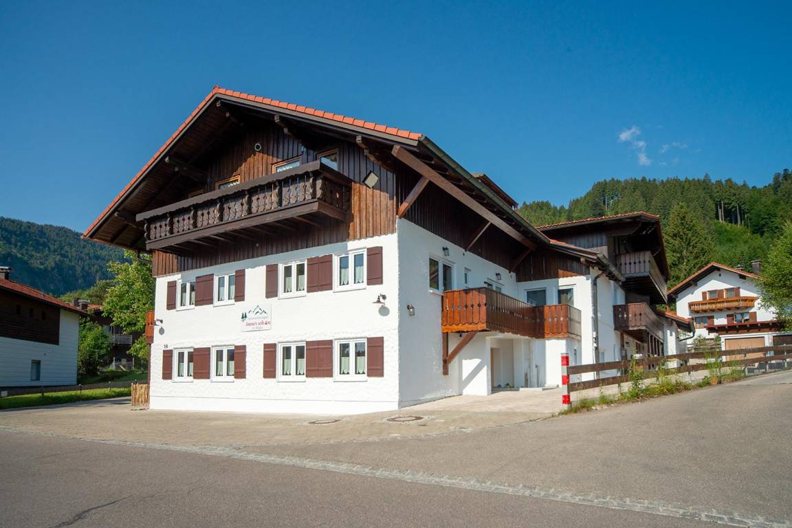 110 M² Ferienwohnung ∙ 2 Schlafzimmer ∙ 4 Gäste - Pfronten
