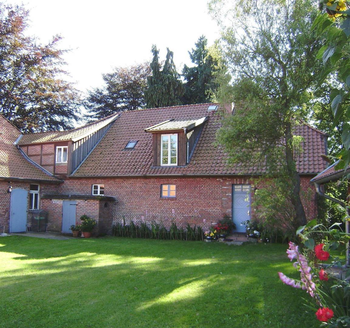 73 M² Huoneisto ∙ 1 Makuuhuone ∙ 4 Vierasta - Soltau