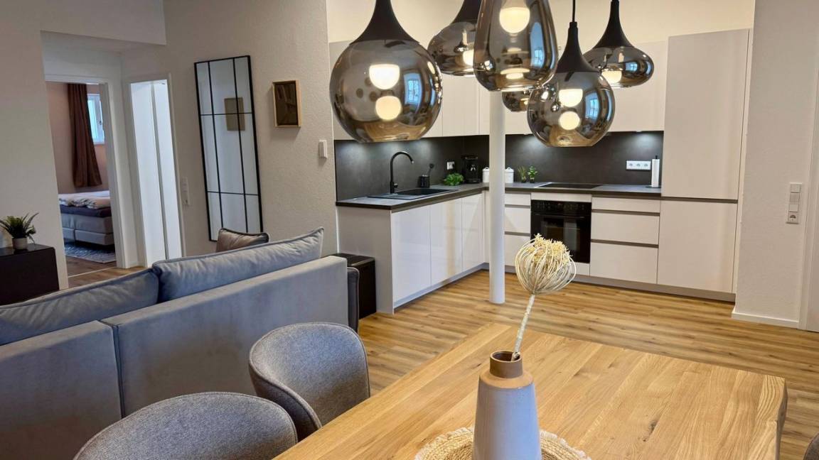 70 M² Ferienwohnung ∙ 1 Schlafzimmer ∙ 4 Gäste - Radolfzell am Bodensee