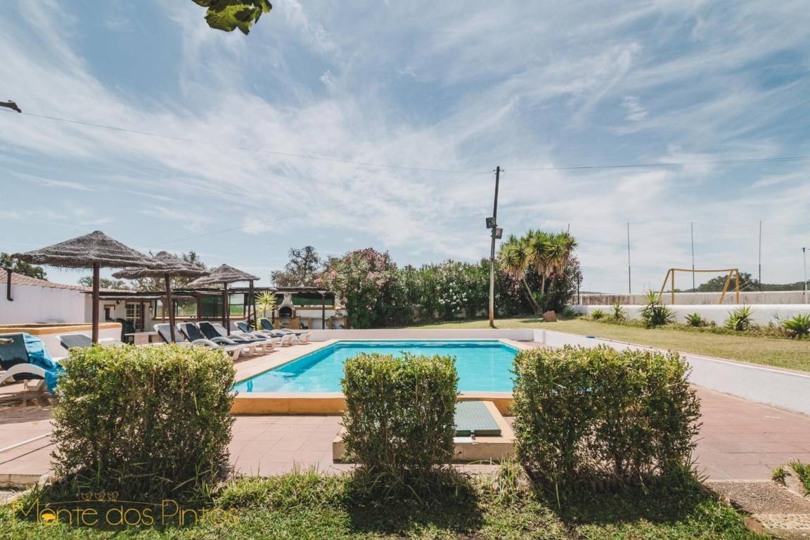 200 M² House ∙ 3 Bedrooms ∙ 10 Guests - Arronches