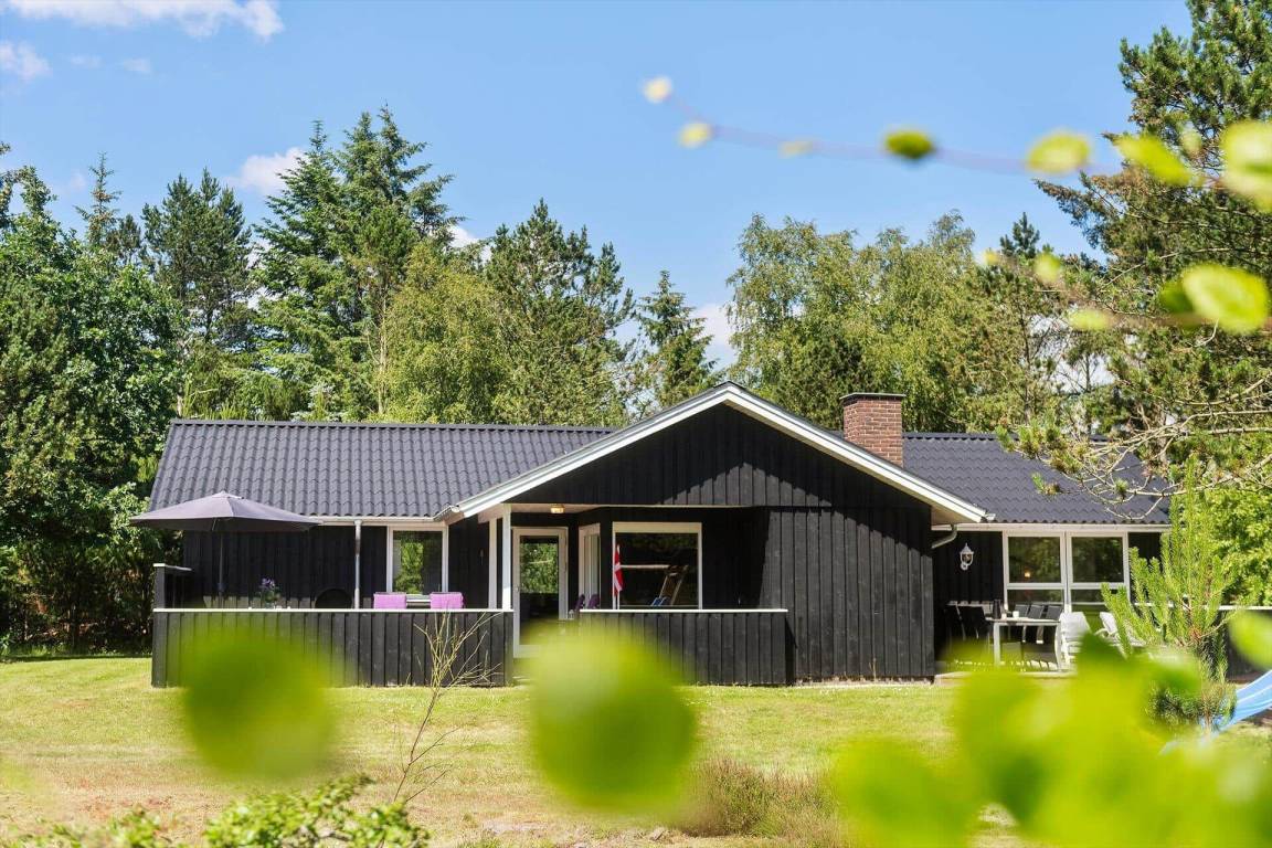 108 M² Ferienhaus ∙ 4 Schlafzimmer ∙ 6 Gäste - Blåvand