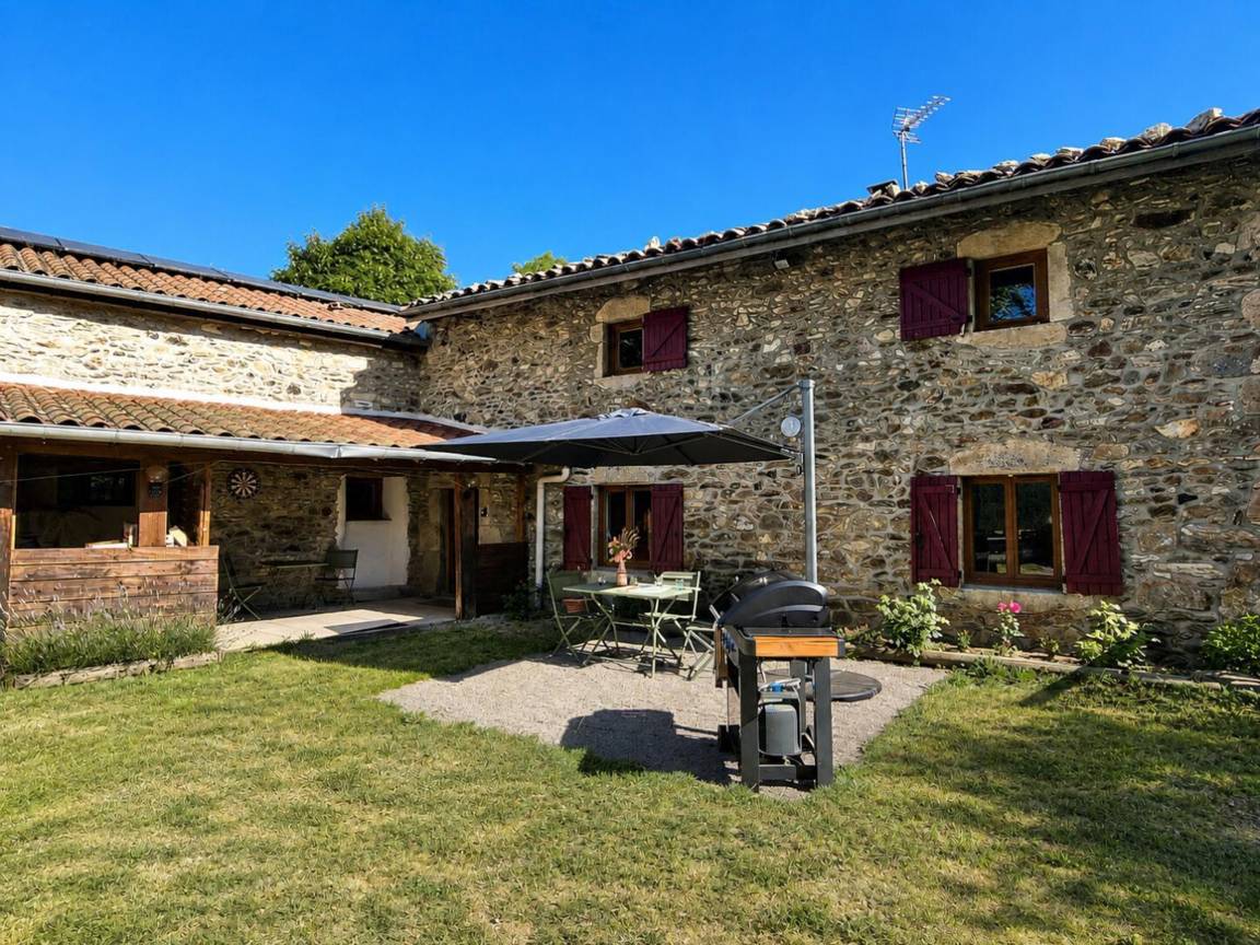 95 M² Cottage ∙ 2 Bedrooms ∙ 6 Guests - Loire Valley