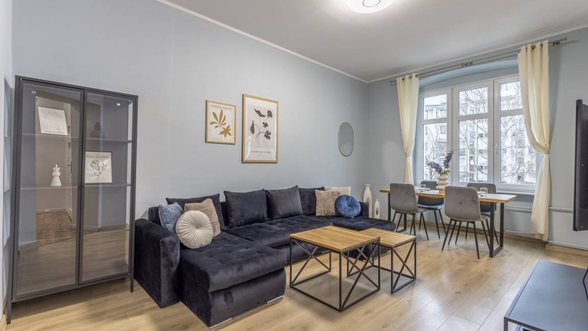 81 m² Ferienwohnung ∙ 3 Schlafzimmer ∙ 8 Gäste – Bild 2