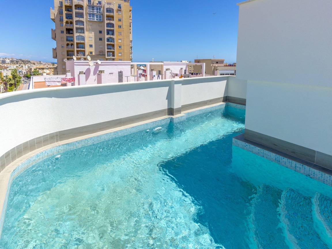 70 M² Apartment ∙ 2 Bedrooms ∙ 4 Guests - Torrevieja