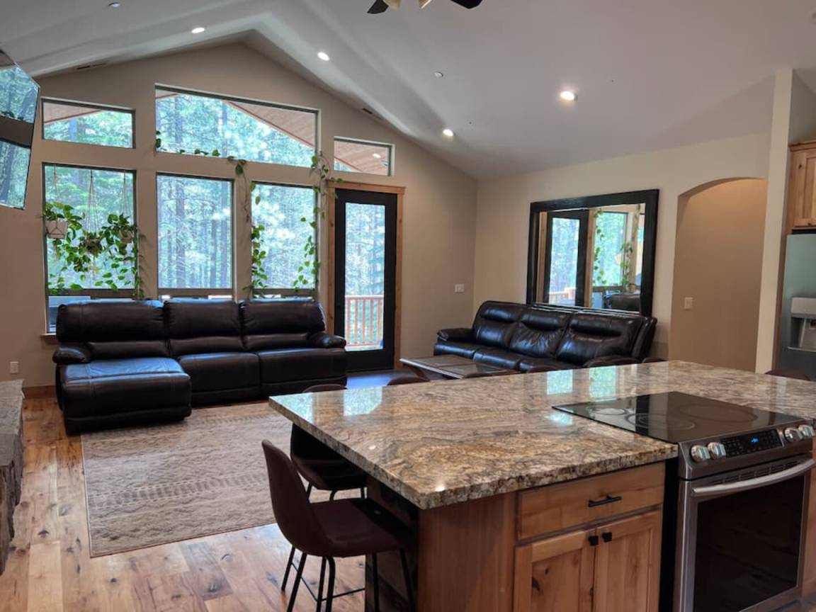 130 M² Apartment ∙ 3 Bedrooms ∙ 10 Guests - South Lake Tahoe, CA