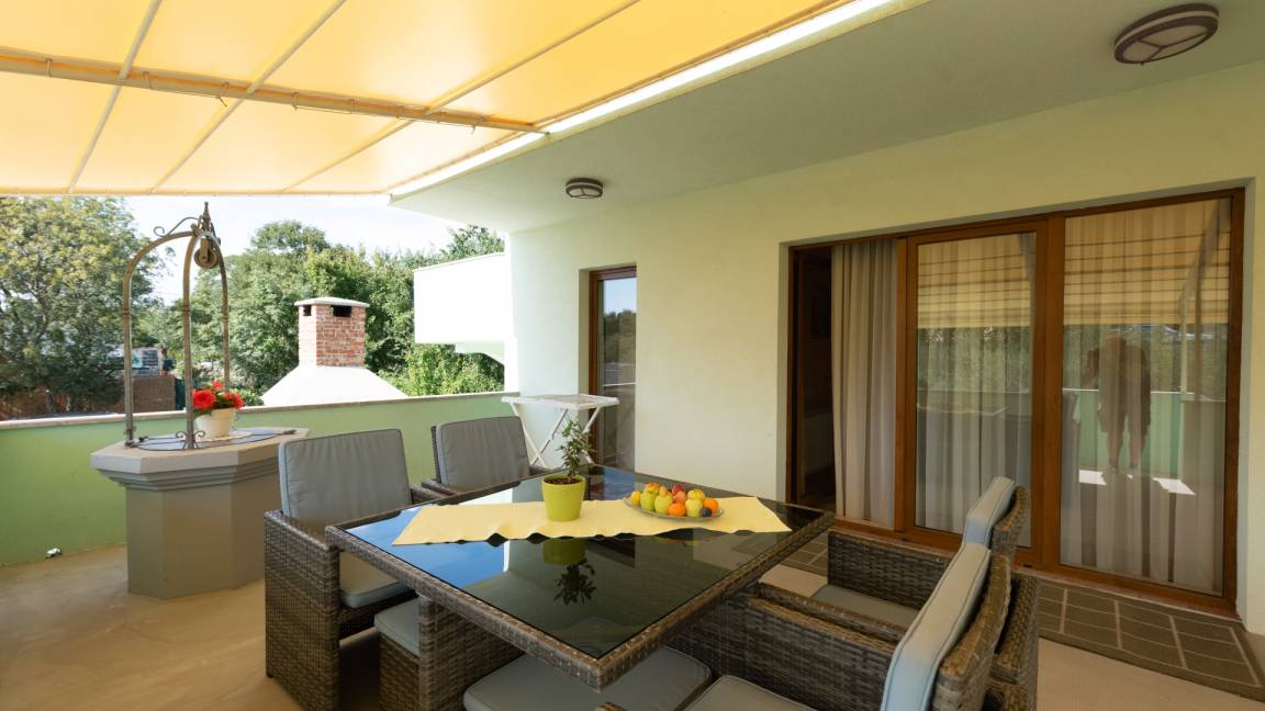 150 M² Apartment ∙ 3 Bedrooms ∙ 6 Guests - Krk