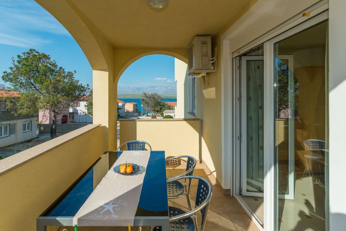 60 M² Ferienwohnung ∙ 3 Schlafzimmer ∙ 6 Gäste - Vir, Kroatien