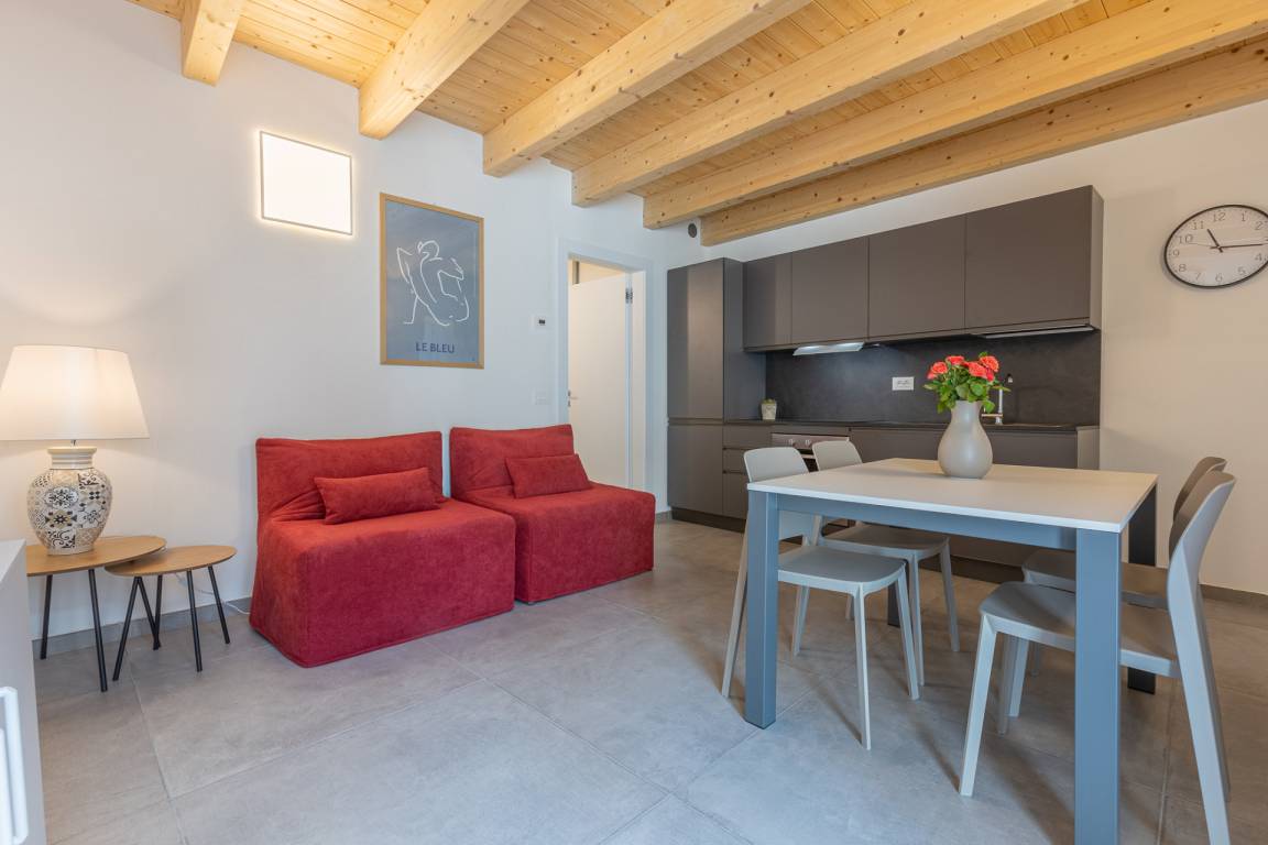 70 M² Apartamento ∙ 1 Habitación ∙ 6 Huéspedes - Ferrara