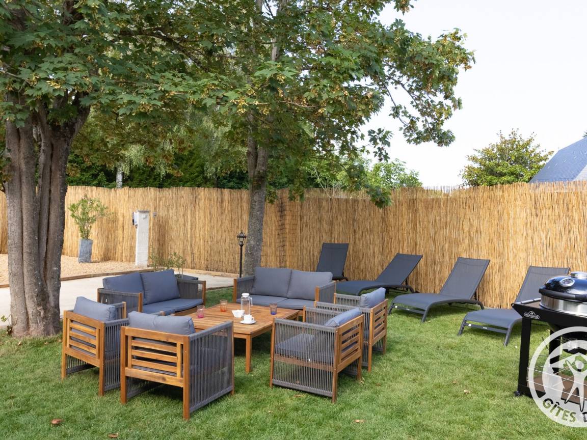 148 M² Cottage ∙ 4 Chambres ∙ 8 Personnes - Angers