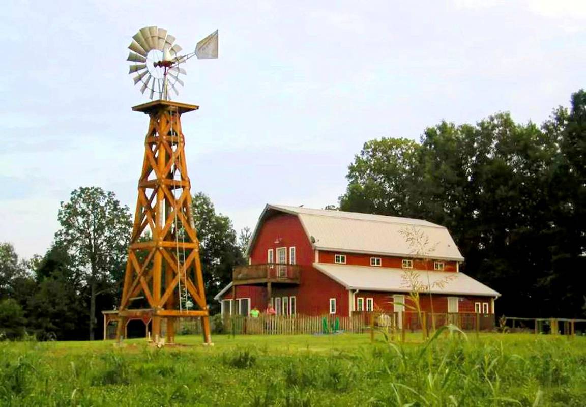 Farmhouse ∙ 3 Bedrooms ∙ 8 Guests - Illinois