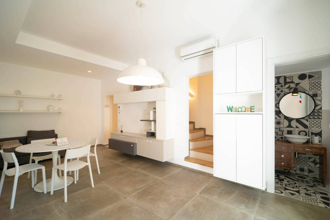 95 M² Appartamento Vacanza ∙ 1 Camera Da Letto ∙ 4 Ospiti - Polignano a Mare
