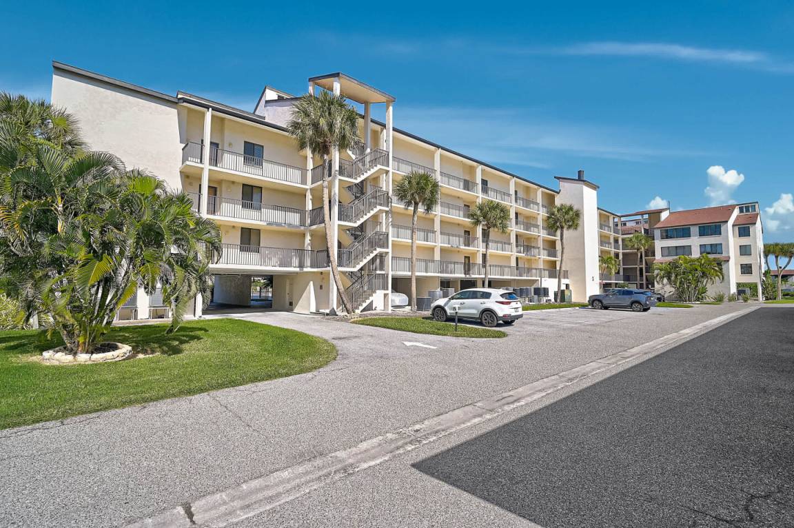 131 M² Apartment ∙ 2 Bedrooms ∙ 6 Guests - Venice, FL