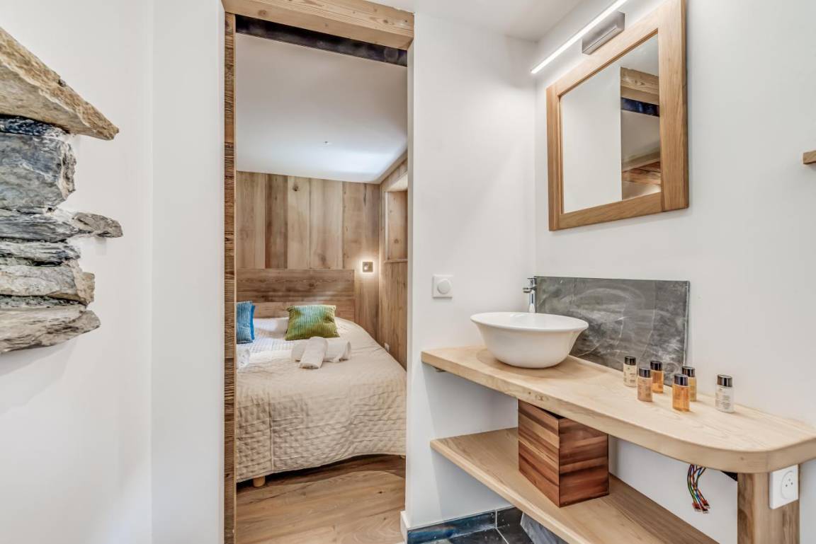130 m² Chalet ∙ 5 Schlafzimmer ∙ 12 Gäste – Bild 16