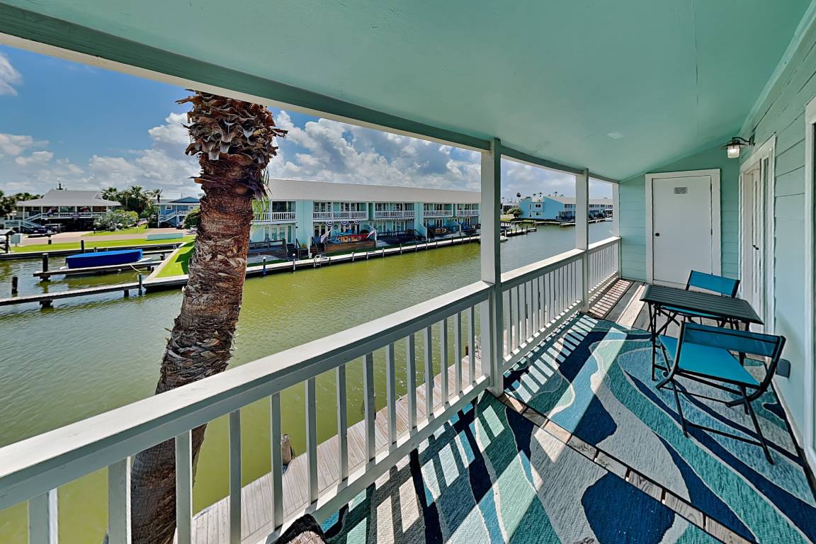 98 M² Condo ∙ 2 Bedrooms ∙ 6 Guests - Rockport, TX