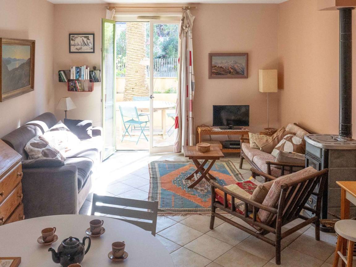 75 M² House ∙ 2 Bedrooms ∙ 6 Guests - Hyères