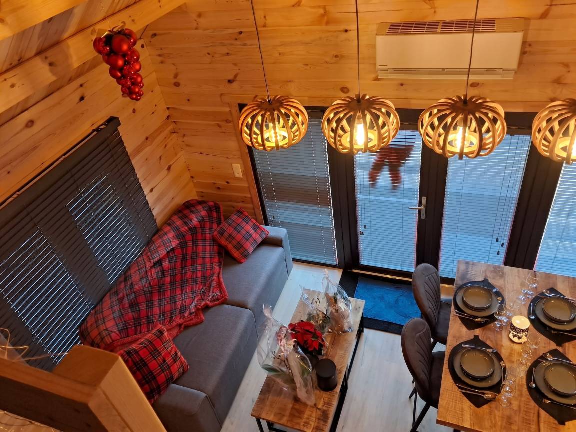 300 M² Chalet ∙ 2 Habitaciones ∙ 4 Huéspedes - Stavelot