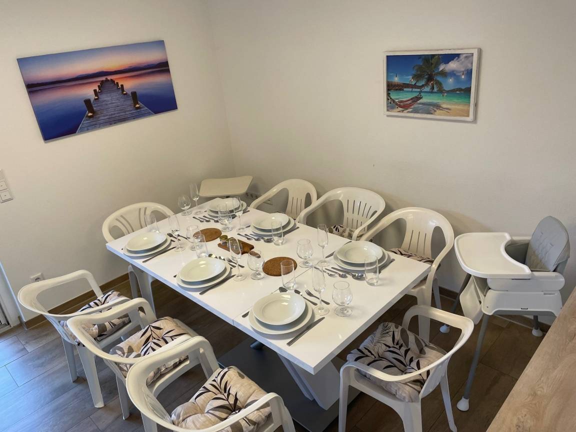 70 m² Ferienwohnung ∙ 1 Schlafzimmer ∙ 7 Gäste – Bild 21