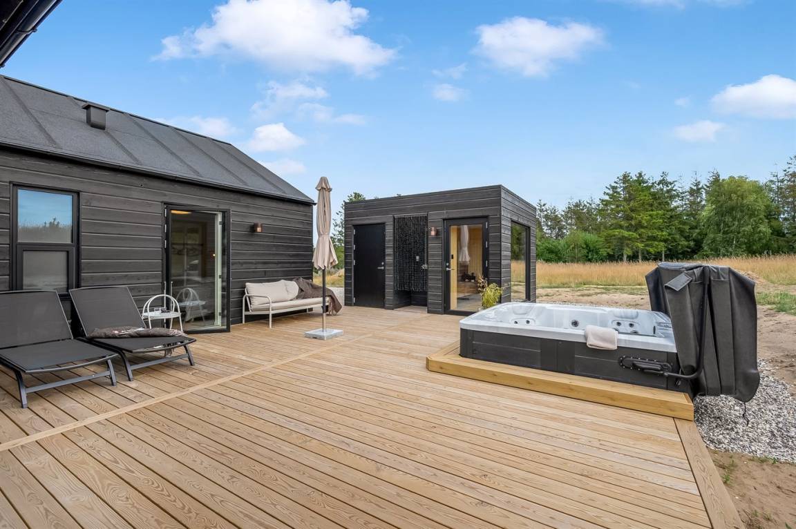 120 m&sup2; Ferienhaus 4 Schlafzimmer 10 G&auml;ste