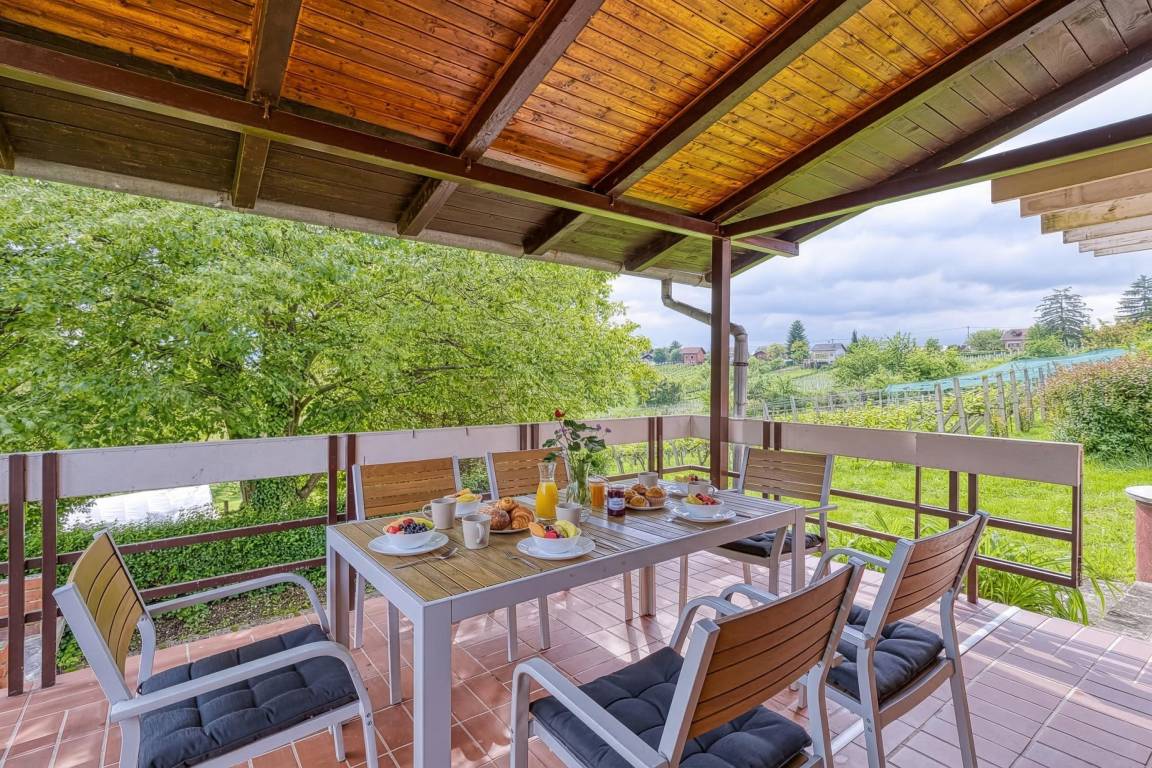 45 M² Maison De Vacances ∙ 1 Chambre ∙ 3 Personnes - Ivanić-Grad