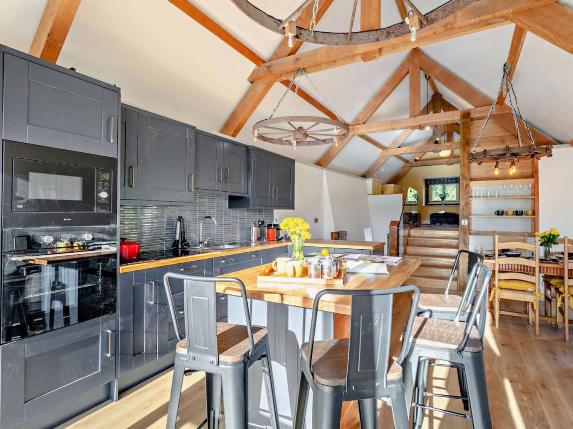 Cottage ∙ 2 Bedrooms ∙ 4 Guests - Tiverton Castle