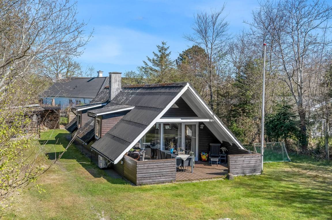 98 m&sup2; Ferienhaus 4 Schlafzimmer 7 G&auml;ste