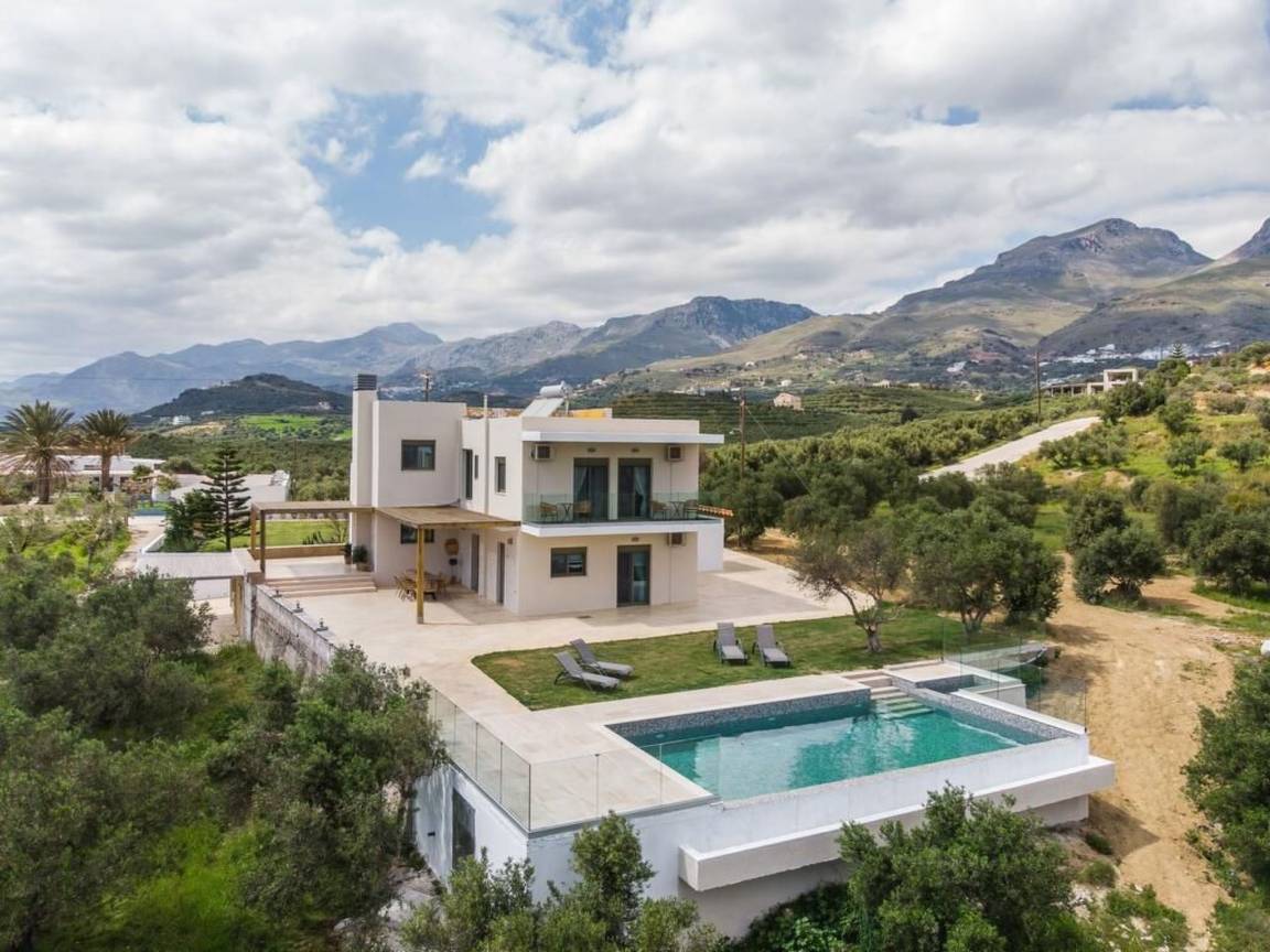 Huis ∙ 4 Slaapkamers ∙ 12 Gasten - Plakias