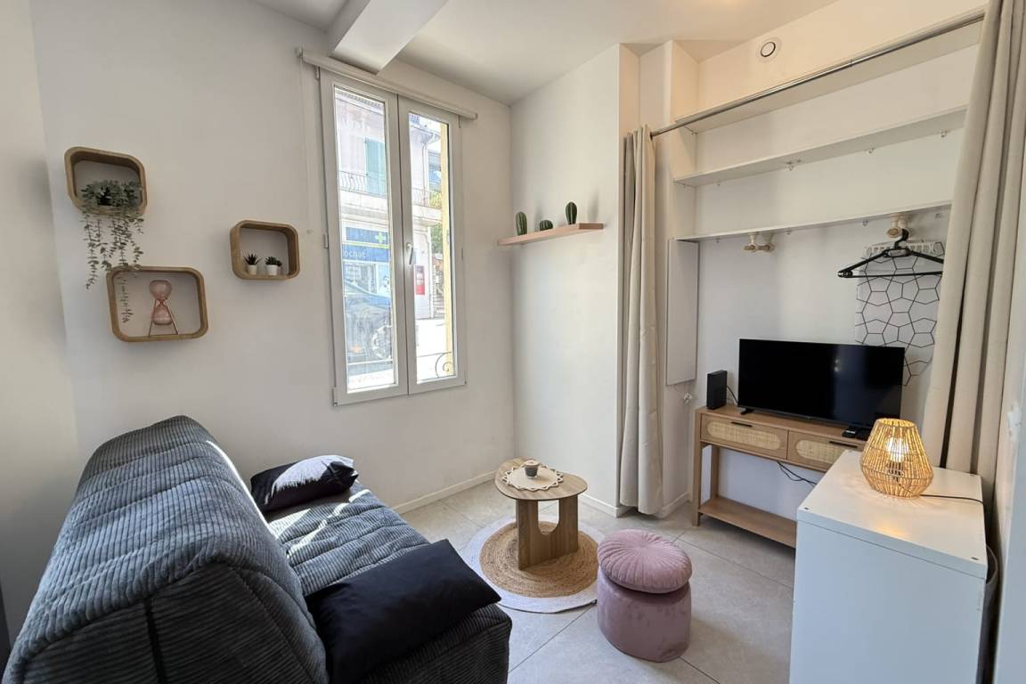 18 M² Studio ∙ 2 Personnes - Villeneuve-Loubet