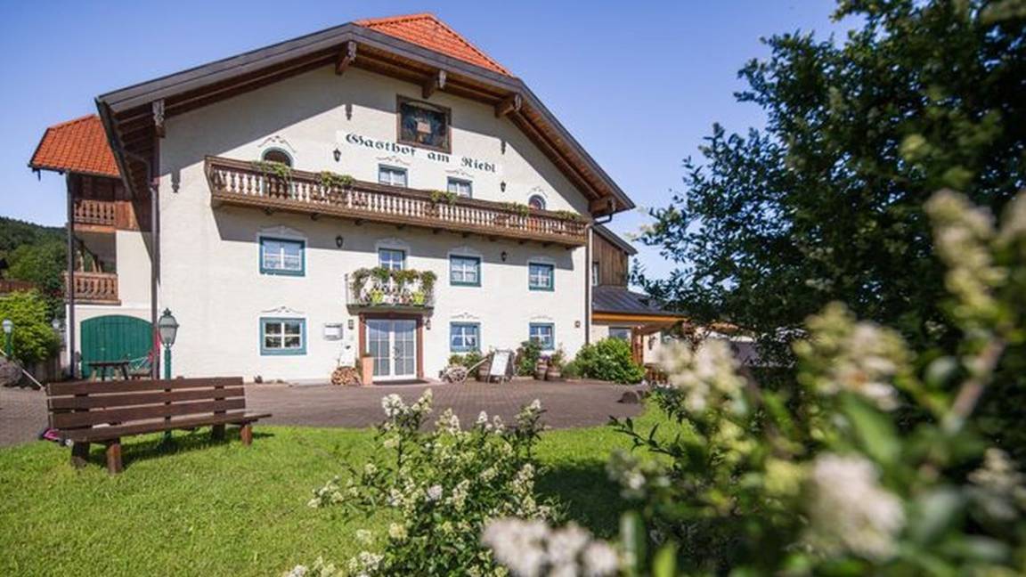 20 M² Hotel ∙ 1 Sypialnia ∙ 2 Gości - Hallein