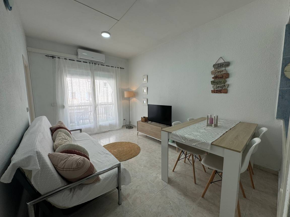 45 M² Appartement ∙ 1 Slaapkamer ∙ 4 Gasten - Empuriabrava