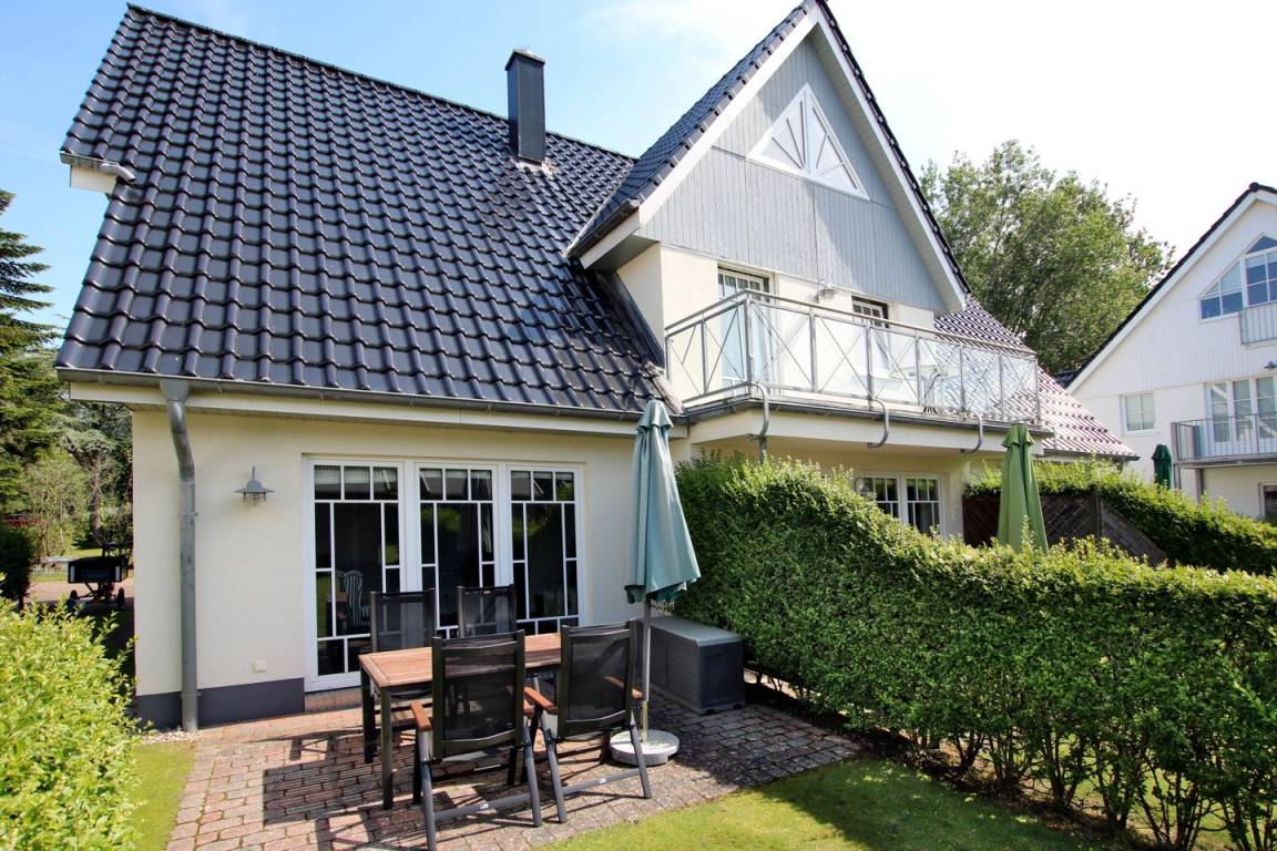 100 M² Ferienhaus ∙ 2 Schlafzimmer ∙ 4 Gäste - Wyk auf Föhr