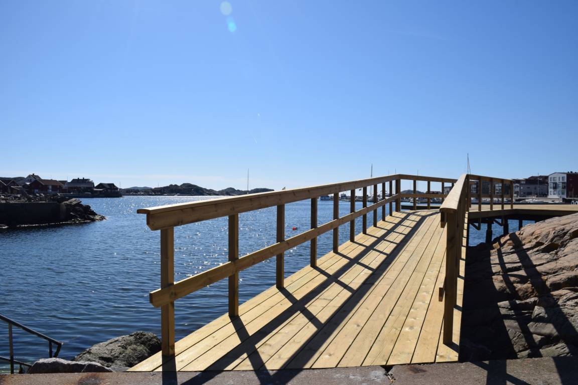 94 M² Apartment ∙ 4 Bedrooms ∙ 8 Guests - Skärhamn