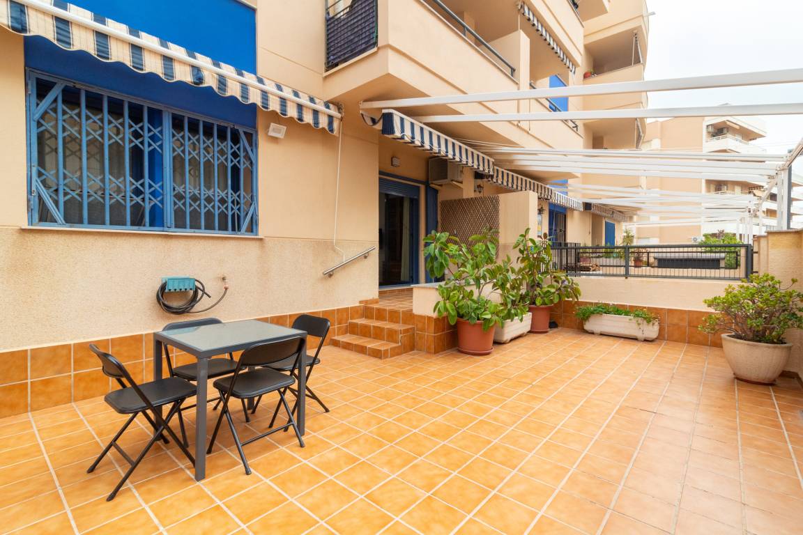 58 M² Apartamento ∙ 2 Habitaciones ∙ 4 Huéspedes - Canet de Berenguer