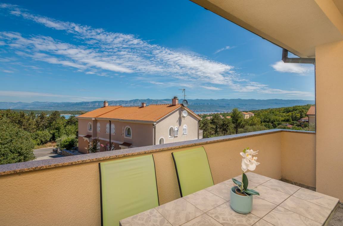 78 M² Apartament ∙ 2 Sypialnie ∙ 5 Gości - Vrbnik