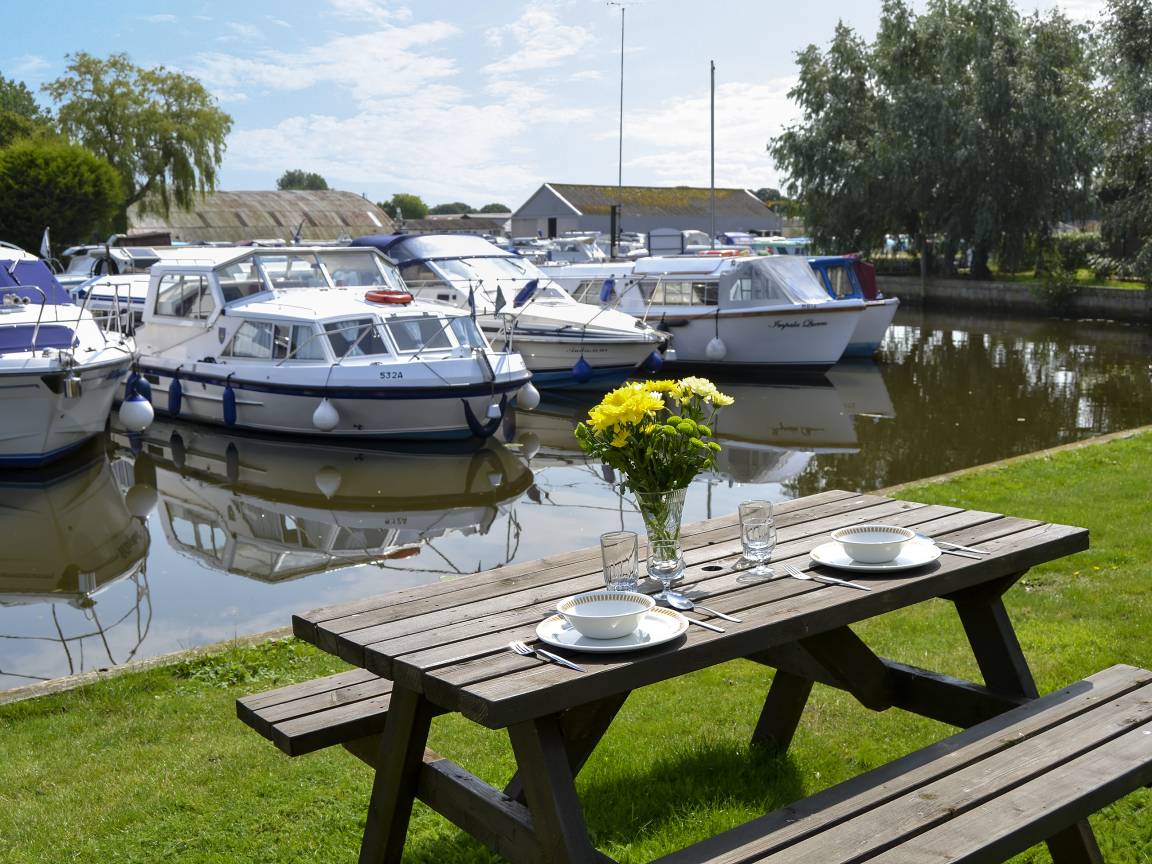 Cottage ∙ 2 Bedrooms ∙ 4 Guests - Norwich