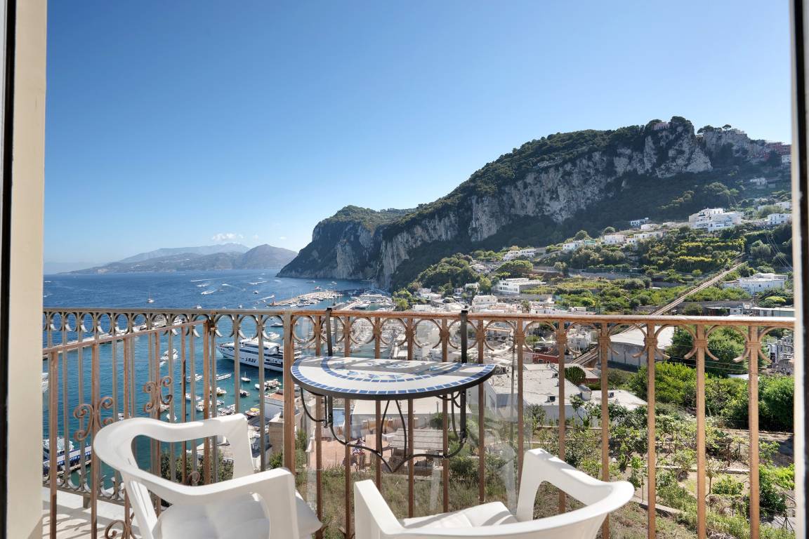 Casetta del Custode with sea view, Wi-Fi, and air conditioning