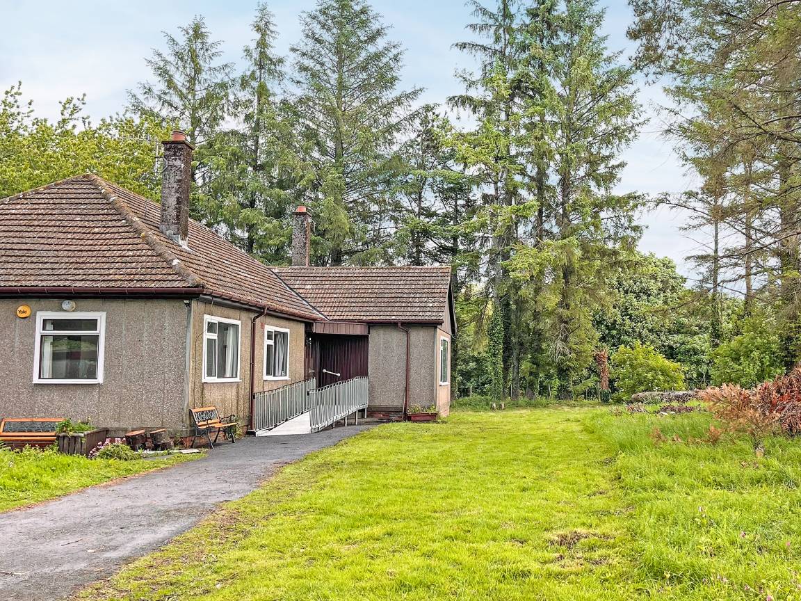 Cottage ∙ 4 Bedrooms ∙ 8 Guests - Ayrshire