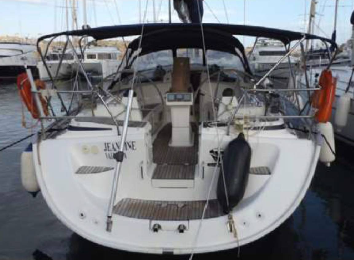 16 M² Asuntovene ∙ 4 Makuuhuonetta ∙ 8 Vierasta - Malta