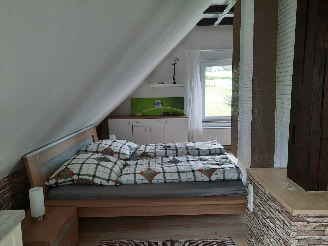 80 m² Ferienwohnung ∙ 1 Schlafzimmer ∙ 6 Gäste – Bild 10