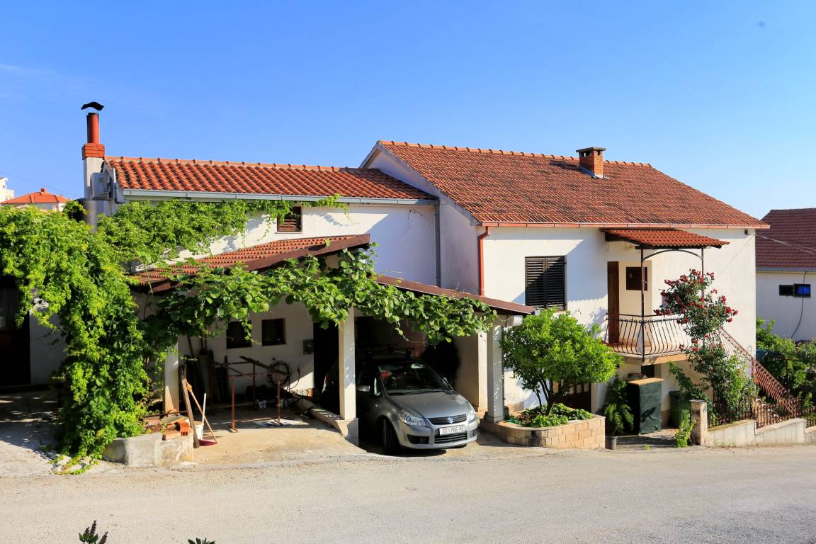 21 M² Ferienwohnung ∙ 1 Schlafzimmer ∙ 3 Gäste - Okrug Gornji