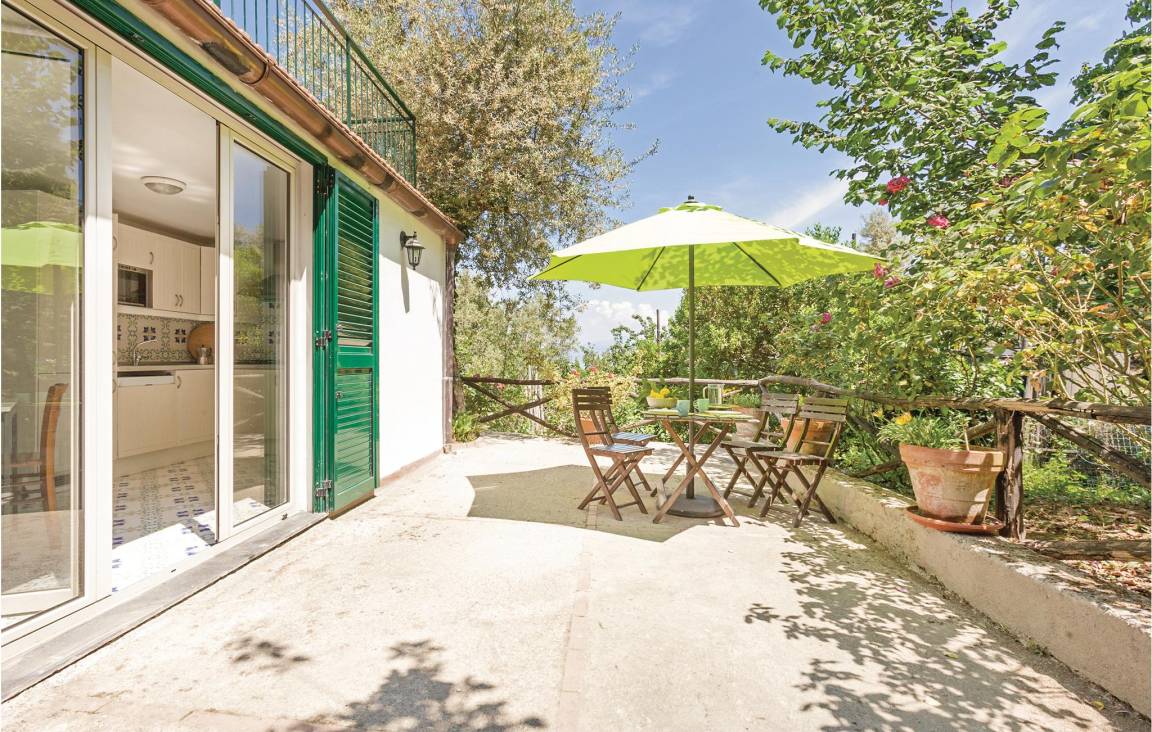 80 M² House ∙ 1 Bedroom ∙ 4 Guests - Sorrento, Italy