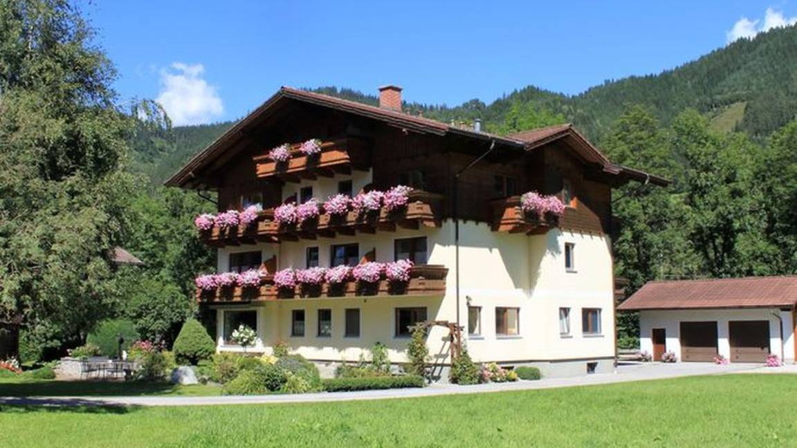 60 M² Apartment ∙ 2 Bedrooms ∙ 4 Guests - Schladming