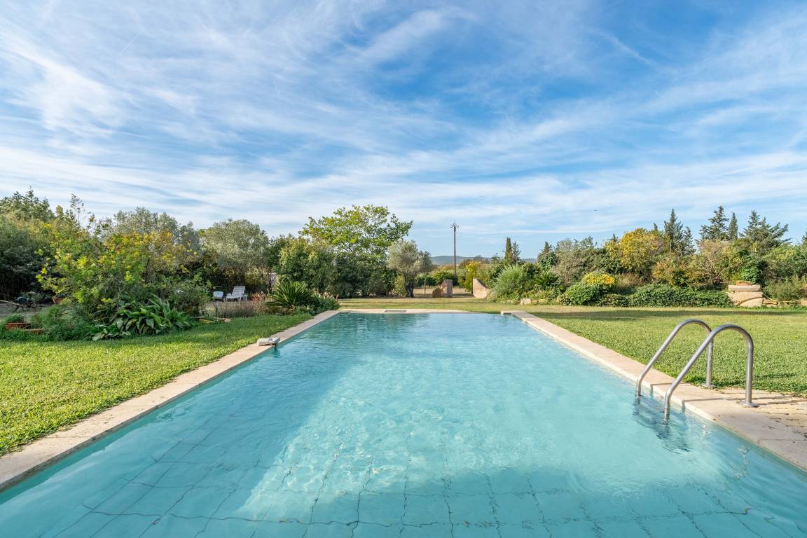 260 M² Maison De Vacances ∙ 5 Chambres ∙ 10 Personnes - Lézignan-Corbières
