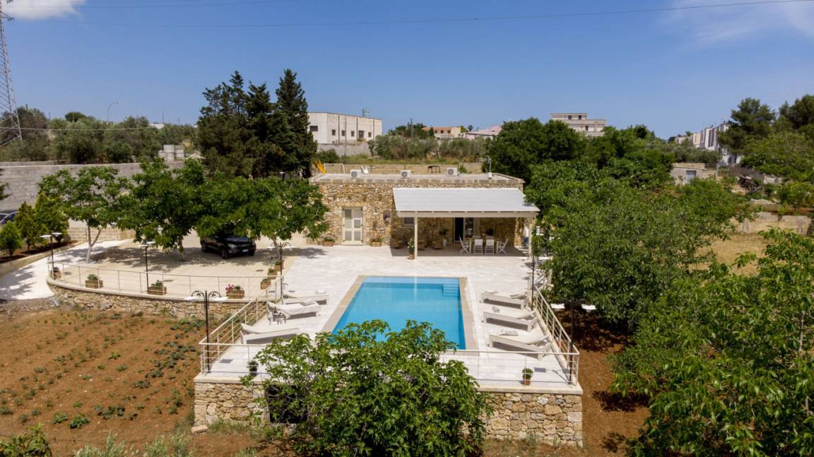 Villa ∙ 3 Bedrooms ∙ 8 Guests - Tricase